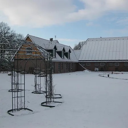 Lägenhet Urlaubsdomizil Im Gruenen Westerstede